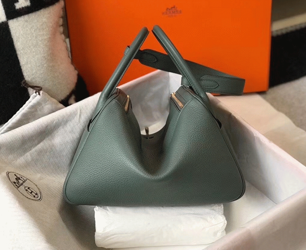 Fake H**me5 Lindy 30cm bag in vert amande color