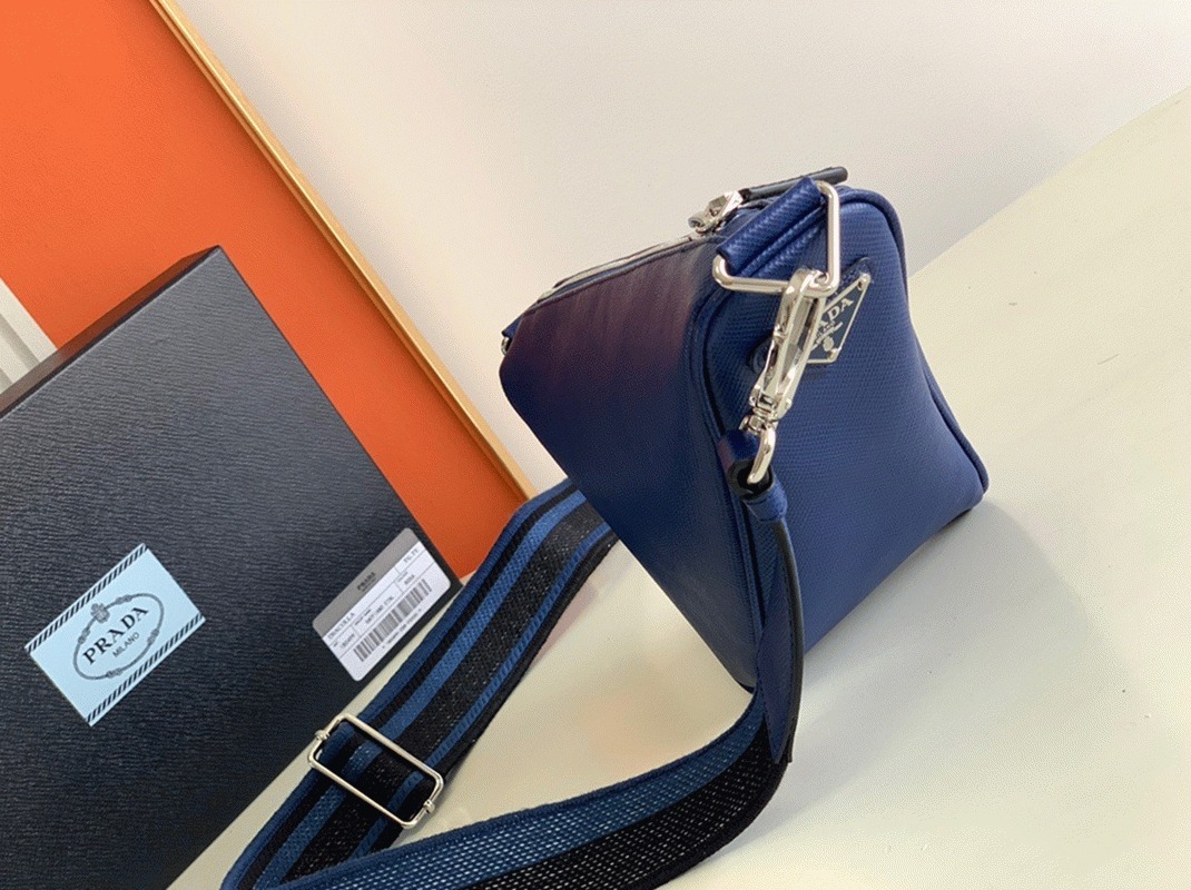 Pra*a Triangle Shoulder Bag Replica in Blue