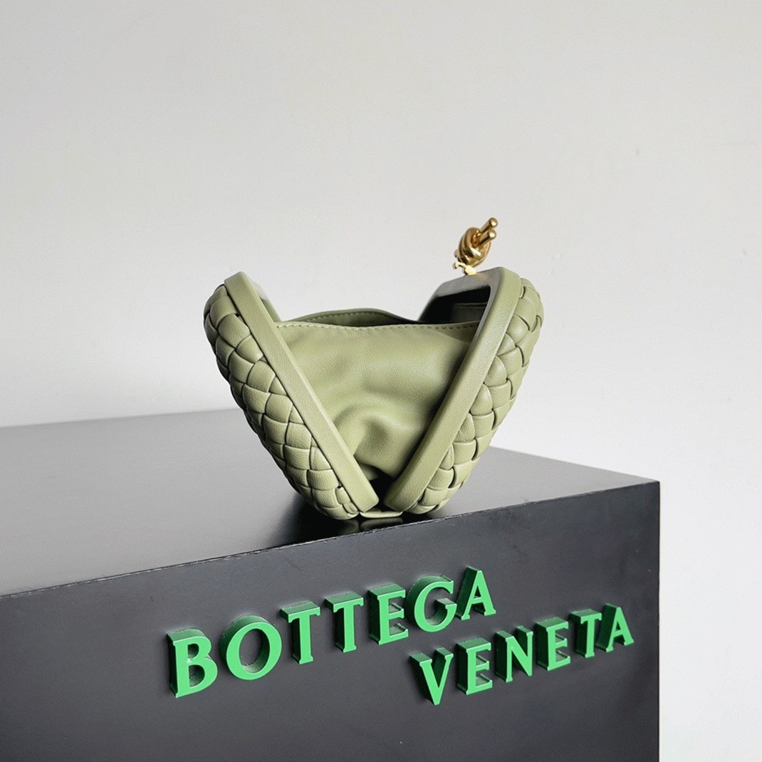 Replica B0tt*ga Ven*ta Knot Minaudiere Clutch Travertine