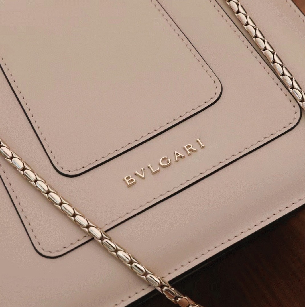 Fake Bv1g*ai Serpenti Forever Small Bag Beige Calfskin