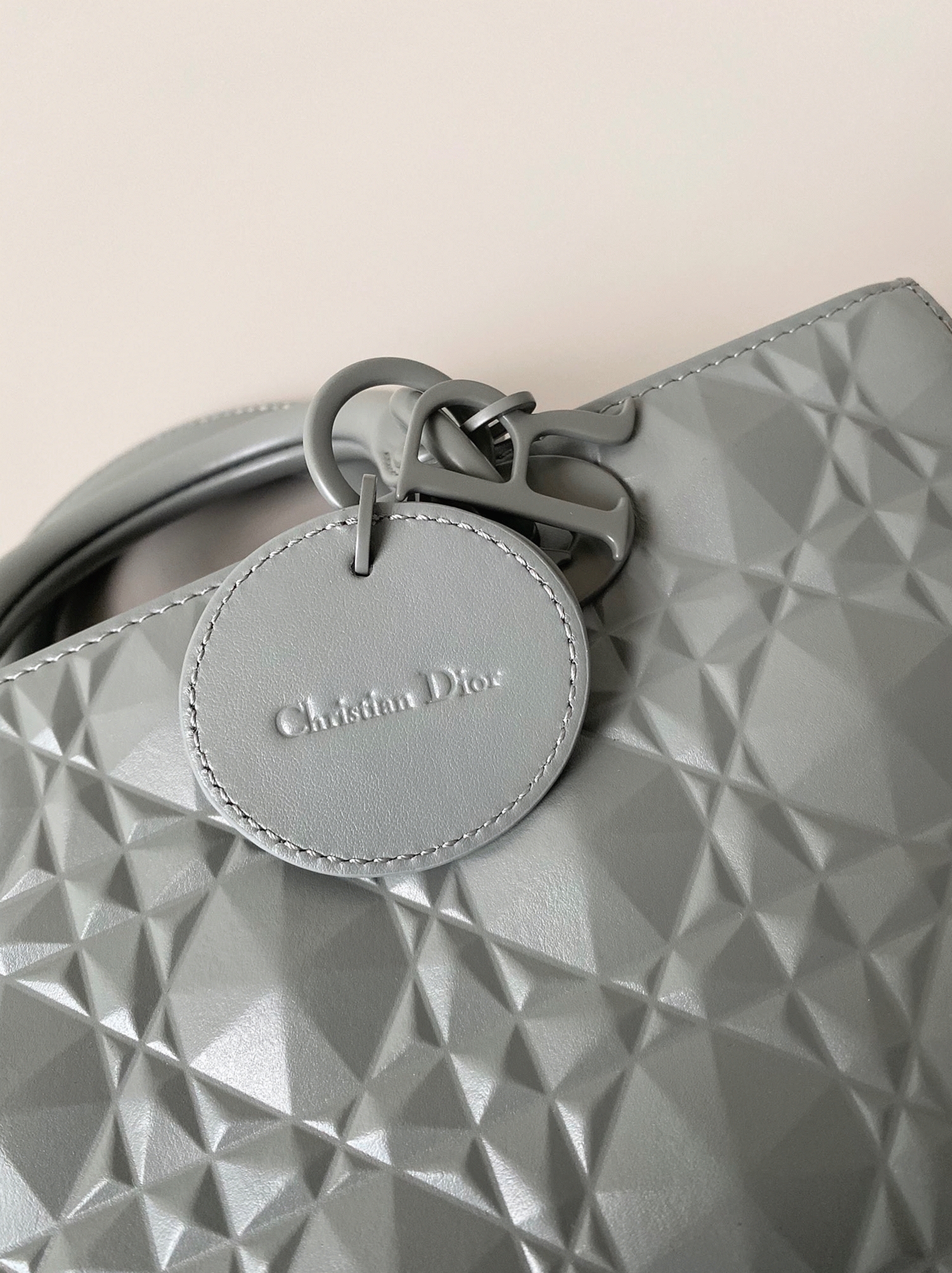 D10r Lady D-Joy Medium Bag Knockoff in Grey Calfskin with D1am0nd Motif