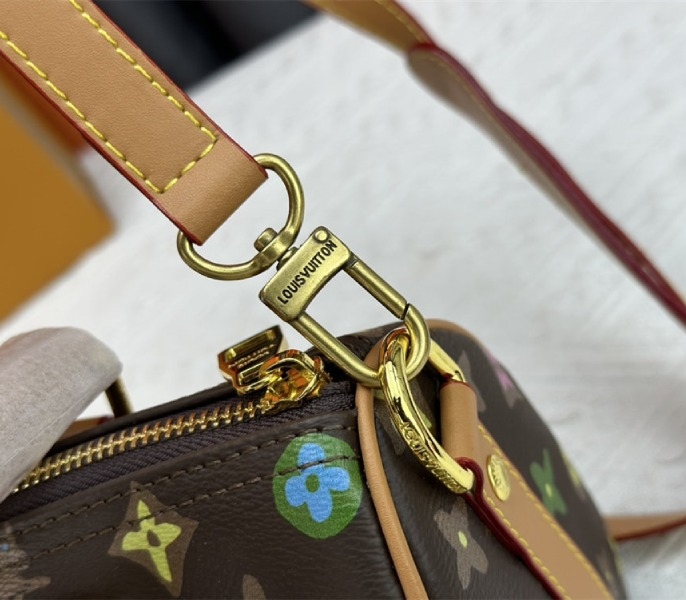 L0vis Vvtt0n Monogram Craggy Keepall Travel 25 Bag In Chocolate
