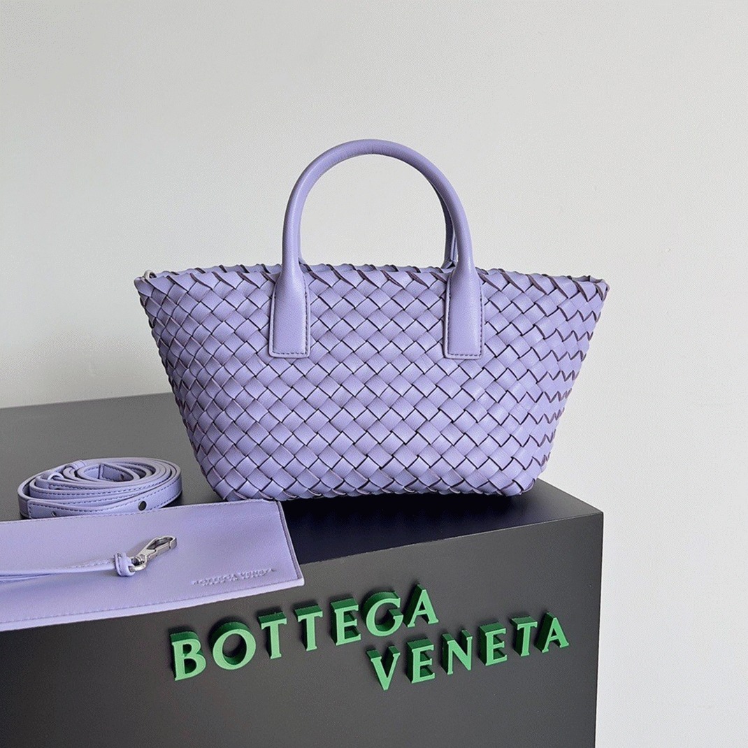 Top Quality Knockoff B0tt*ga Ven*ta Cabat Mini Bag In Wisteria Intrecciato Lambskin