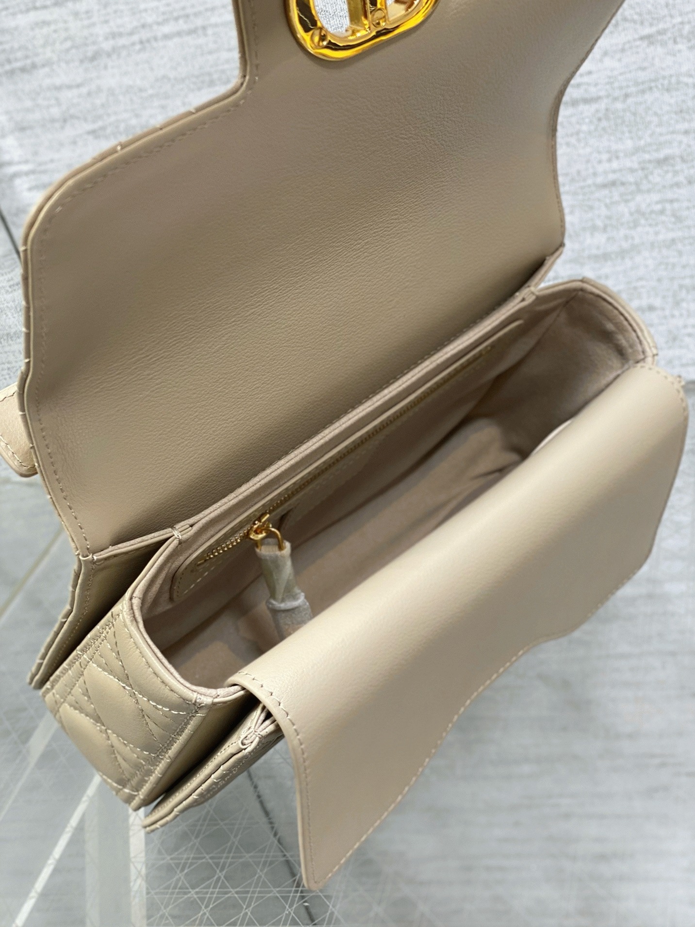 D10r Small Jolie Top Handle Bag Knockoff in Beige Cannage Calfskin