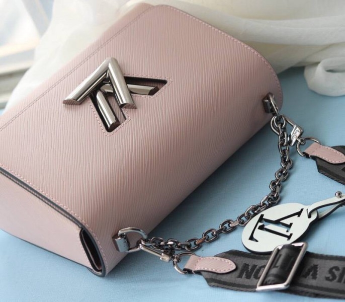 L0vis Vvtt0n Epi Leather Twist MM Bag In Rose Ballerine Pink With Jacquard Strap