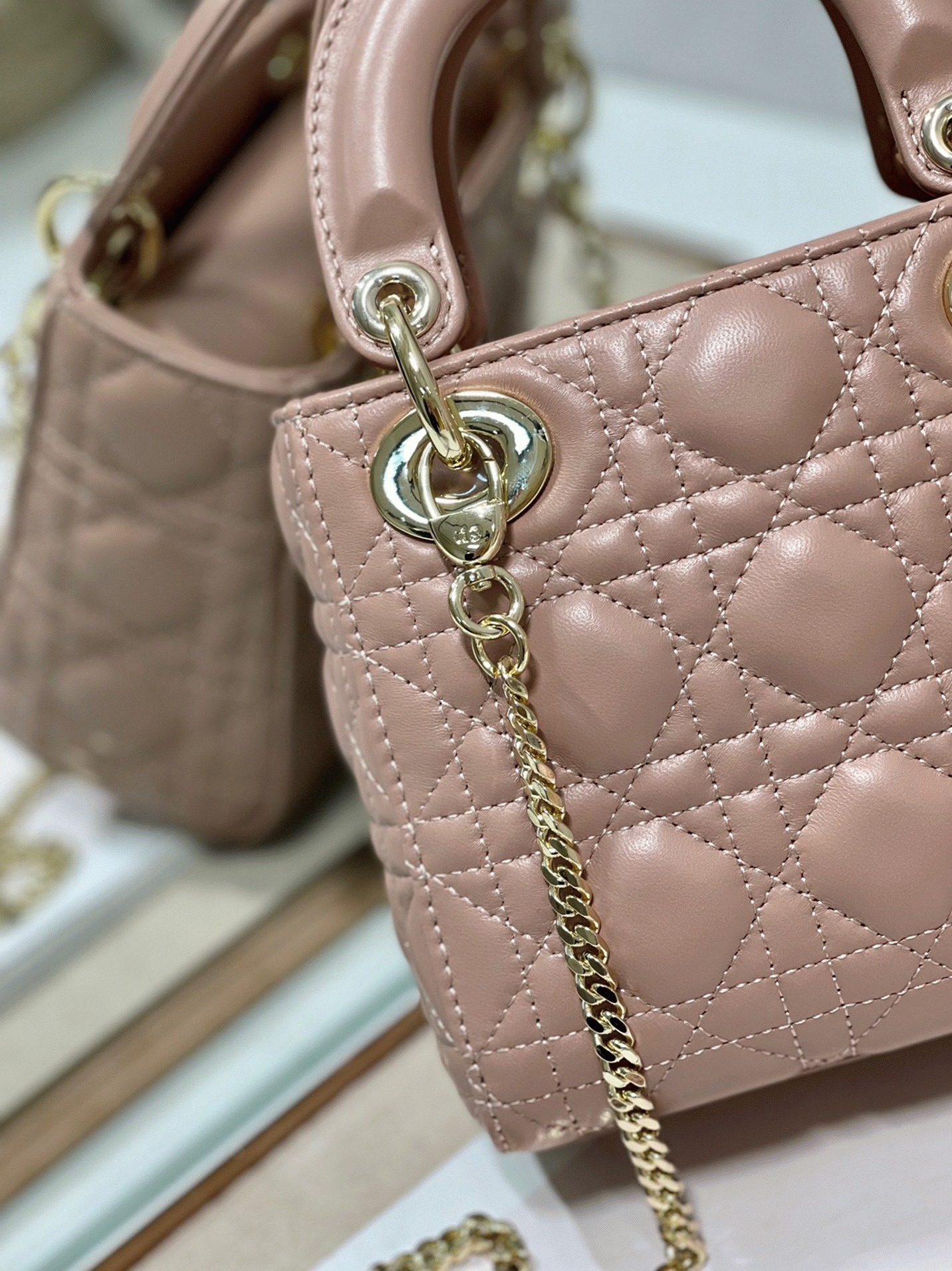 D10r Lady D10r Mini Bag Replica with Chain in Blush