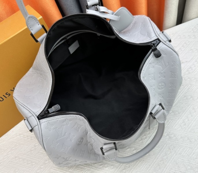 L0vis Vvtt0n Monogram Shadow Leather Keepall Bandouliere 50 In Anthracite Gray