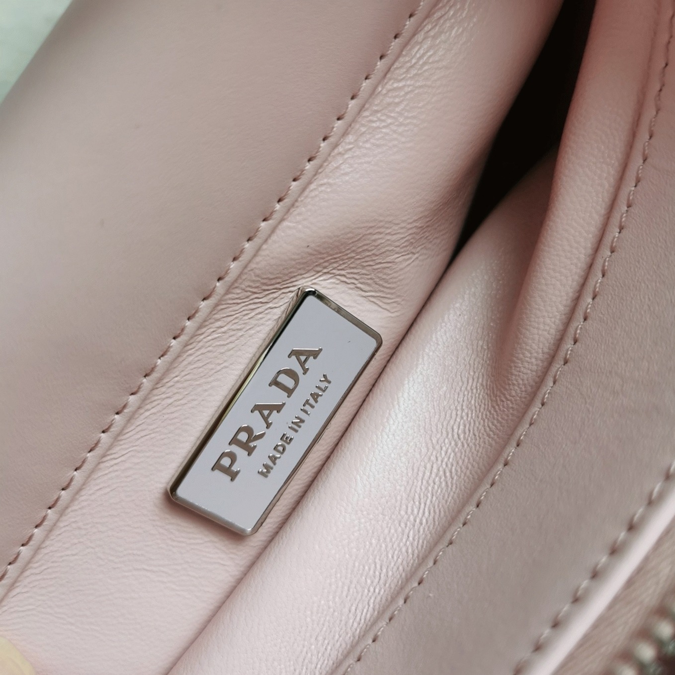 Pra*a S*pernova Small Shoulder Bag Fake in Pink