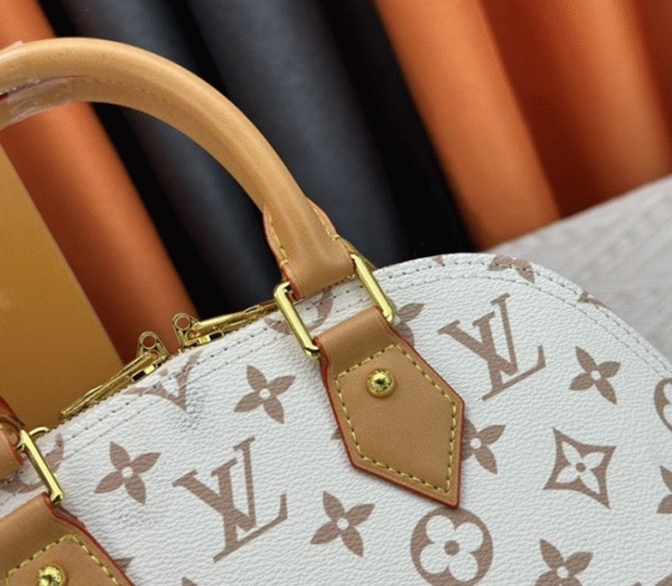 L0vis Vvtt0n Monogram Dune Canvas Alma BB Bag