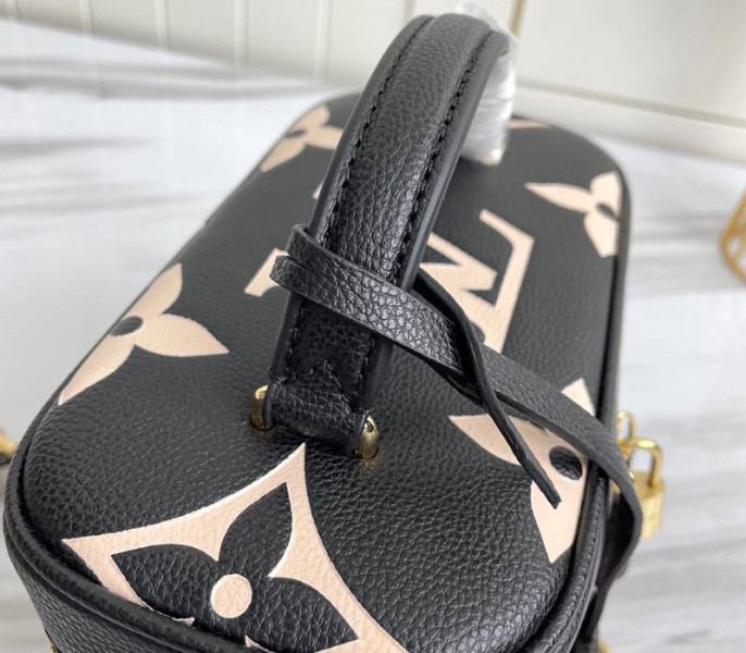 L0vis Vvtt0n Bicolor Monogram Empreinte Vanity PM Bag In Black And Beige