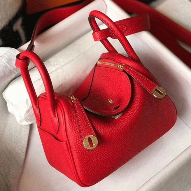 Fake designer H**me5 Lindy Mini handbag in red