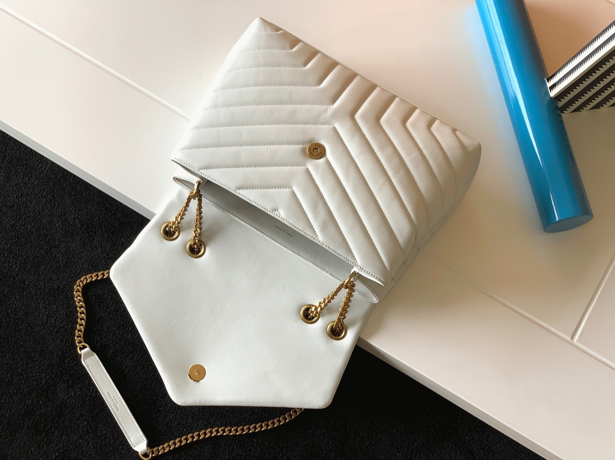 Fake Sa1nt Lau*nt LouLou Medium Chain Bag White