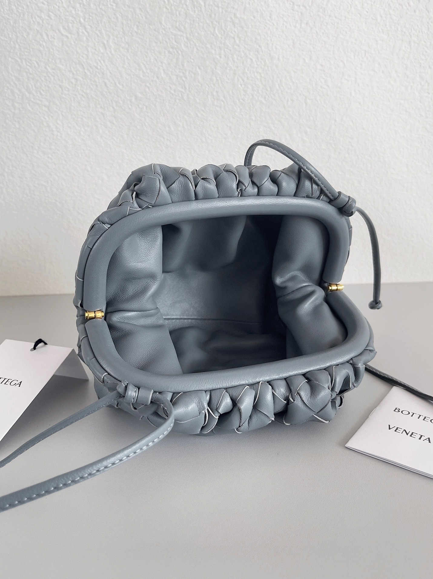 Fake B0tt*ga Ven*ta Mini Pouch with Strap Thunder