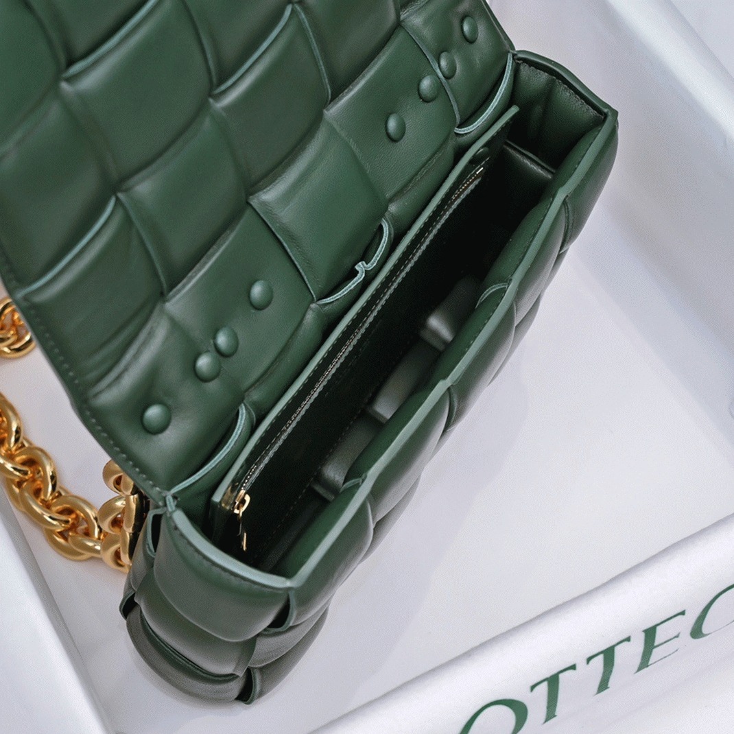 Top Quality Replica B0tt*ga Ven*ta Chain Cassette Bag In Raintree