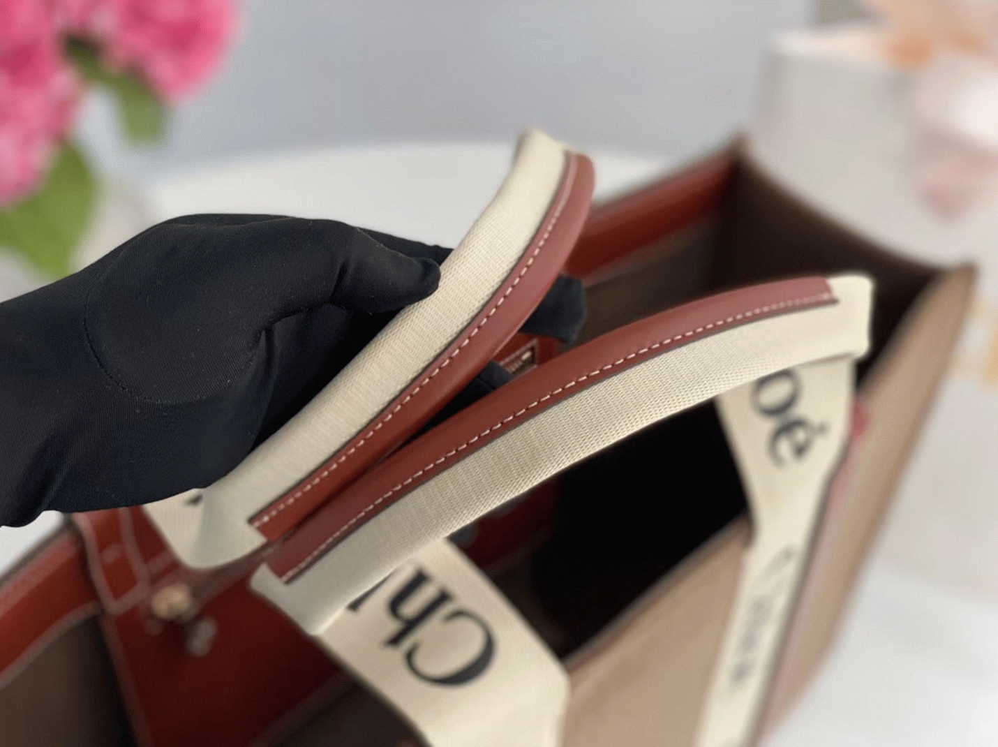 top quality replica Ch10e medium woody tote bag in brown felt