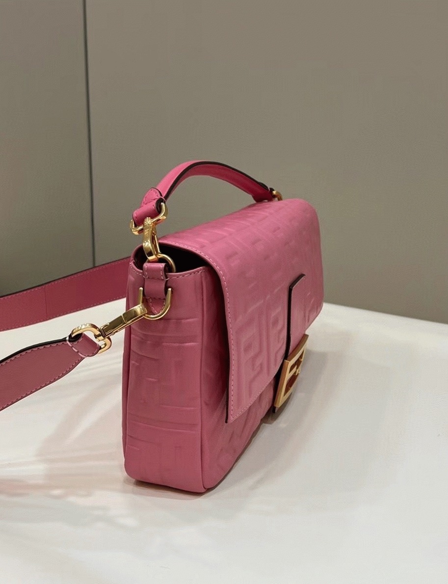 Top Quality Knockoff F**di Large Baguette Bag In Pink FF
