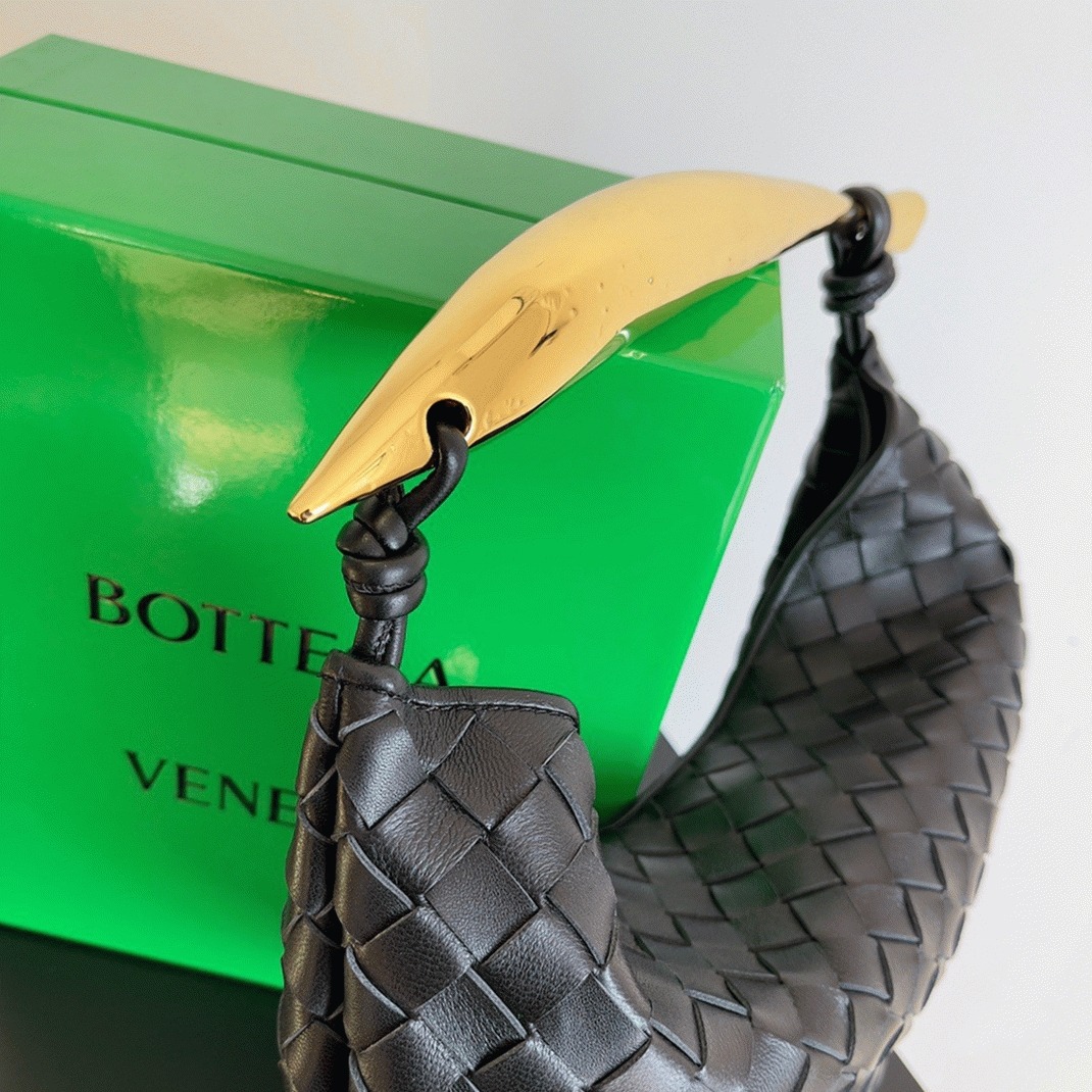 Replica B0tt*ga Ven*ta Sardine Small Bag Black