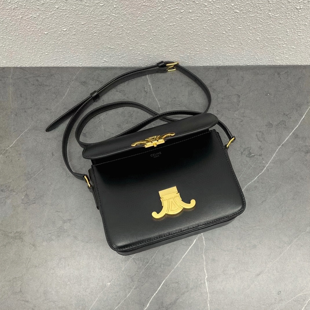 Top Quality Knockoff Ce1i*e Triomphe Teen Bag In Black