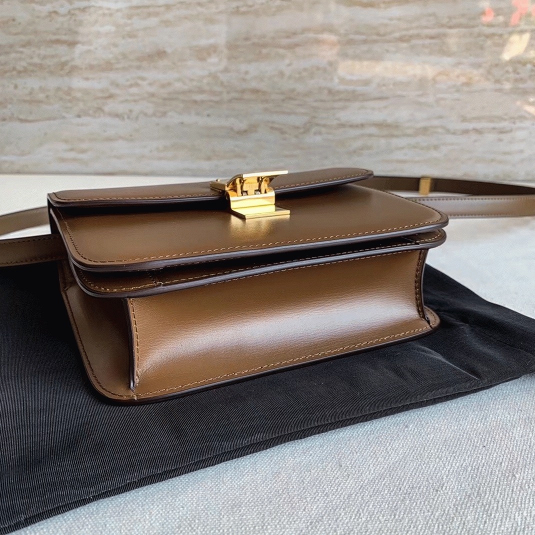 Top Quality Knockoff Ce1i*e Classic Box Teen Bag In Camel