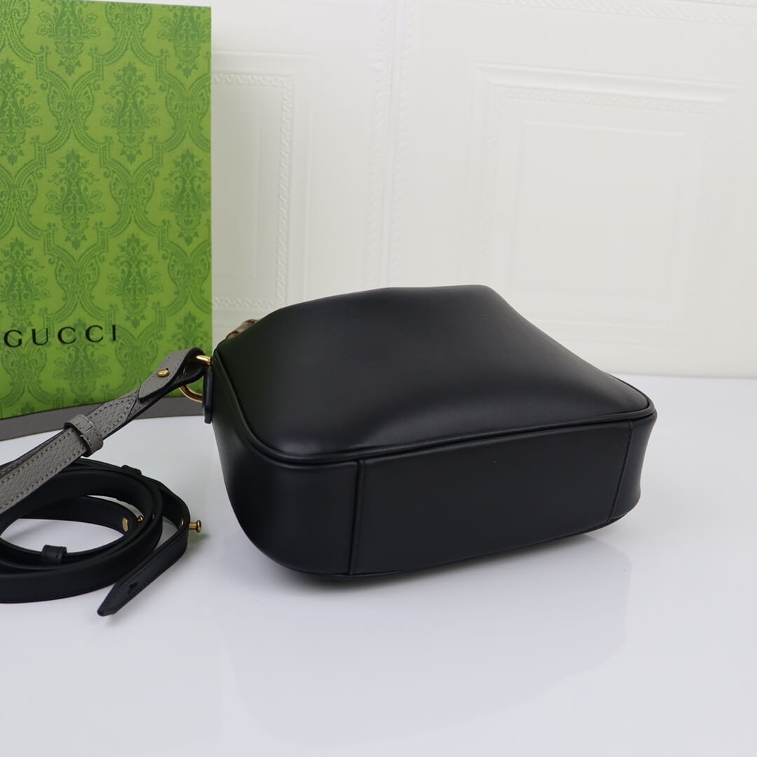 Gvc*1 DIANA SMALL SHOULDER BAG