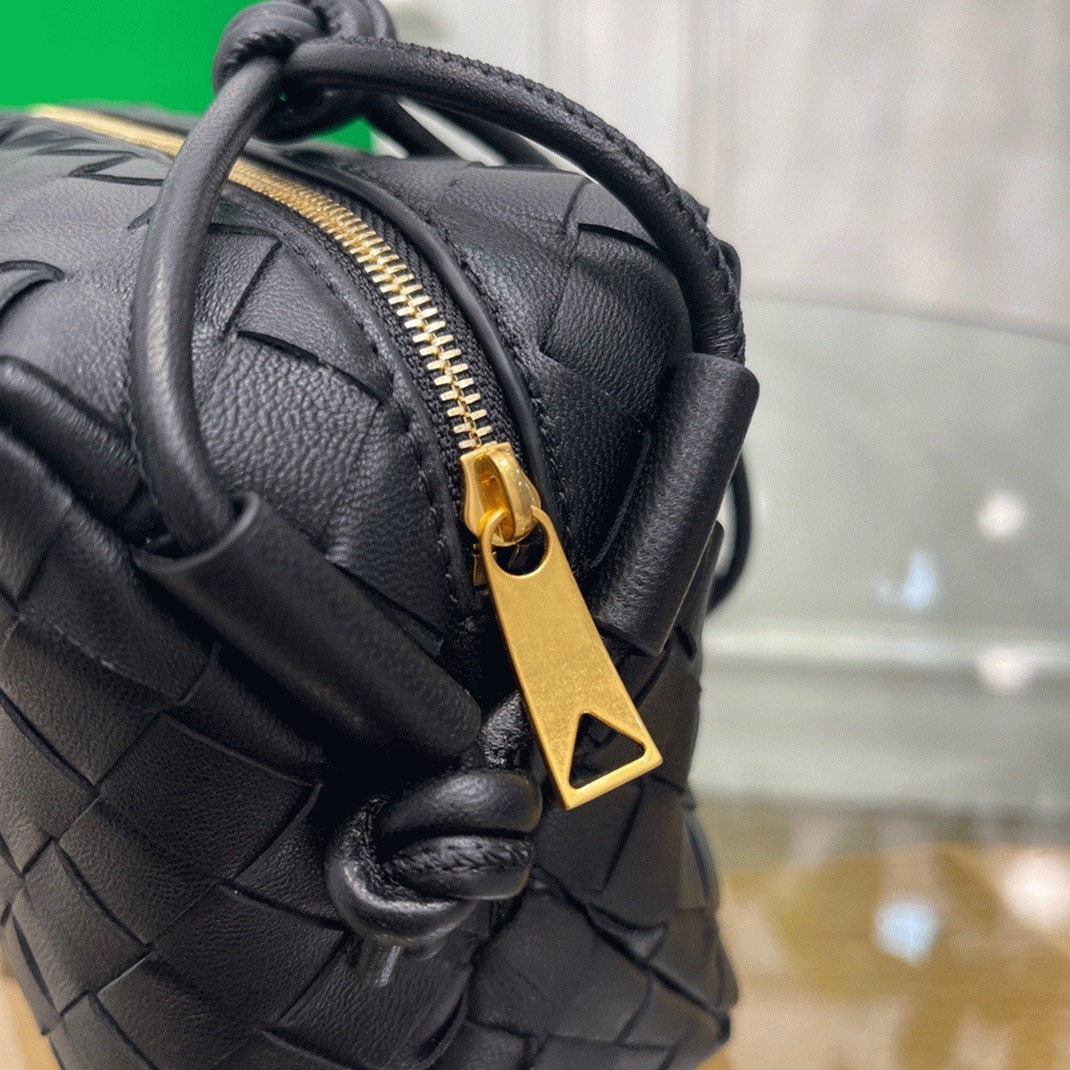 Replica B0tt*ga Ven*ta Loop Small Bag Black