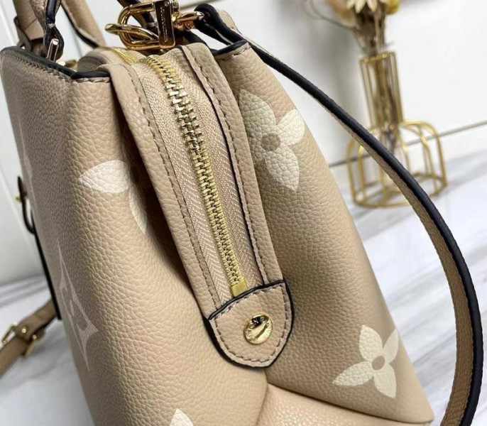 L0vis Vvtt0n Bicolor Monogram Empreinte Leather Petit Palais Handbag In Tourterelle Gray And Cream