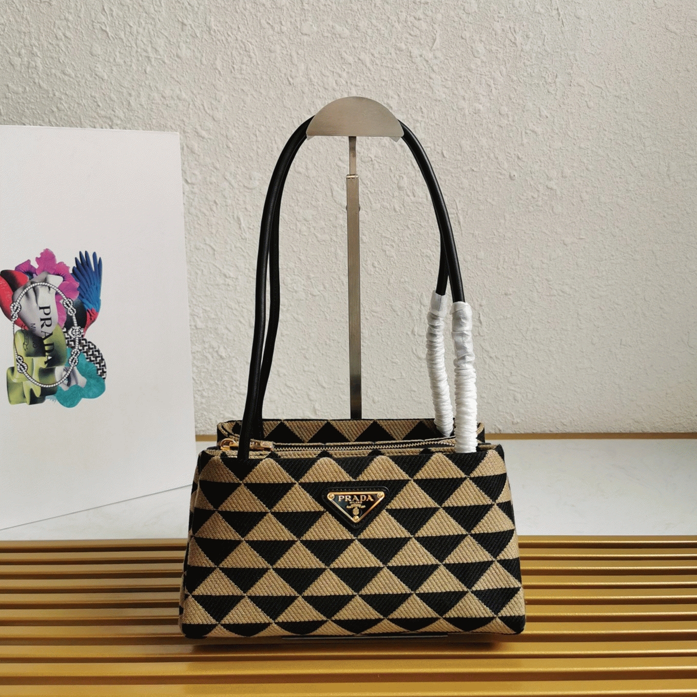 Pra*a S*pernova Small Shoulder Bag Imitation in Black/Beige