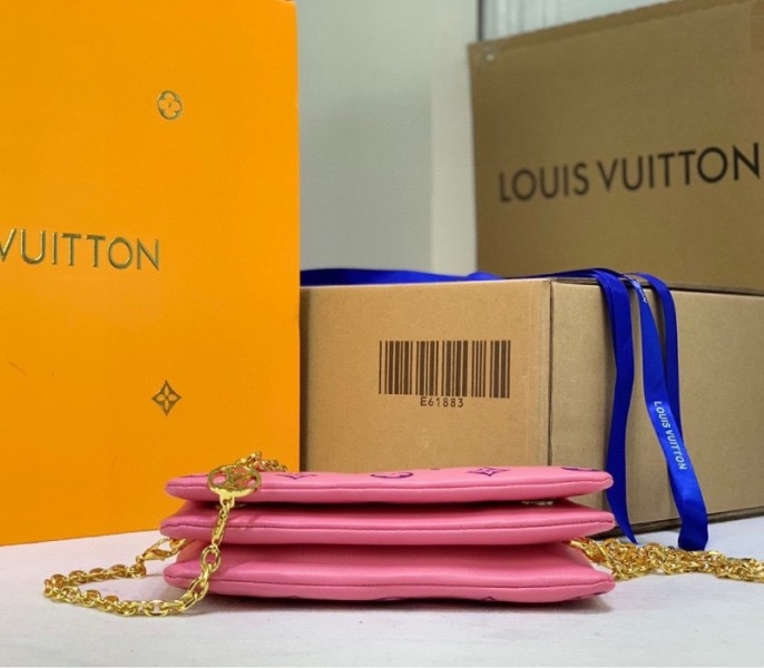 L0vis Vvtt0n Coussin Pochette In Pink And Purple