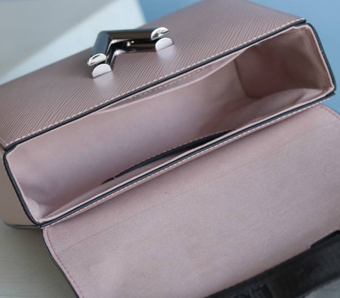 L0vis Vvtt0n Epi Leather Twist MM Bag In Rose Ballerine Pink With Jacquard Strap