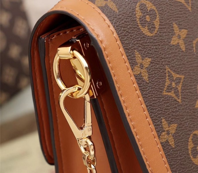 L0vis Vvtt0n Monogram Reverse Canvas Dauphine Bag