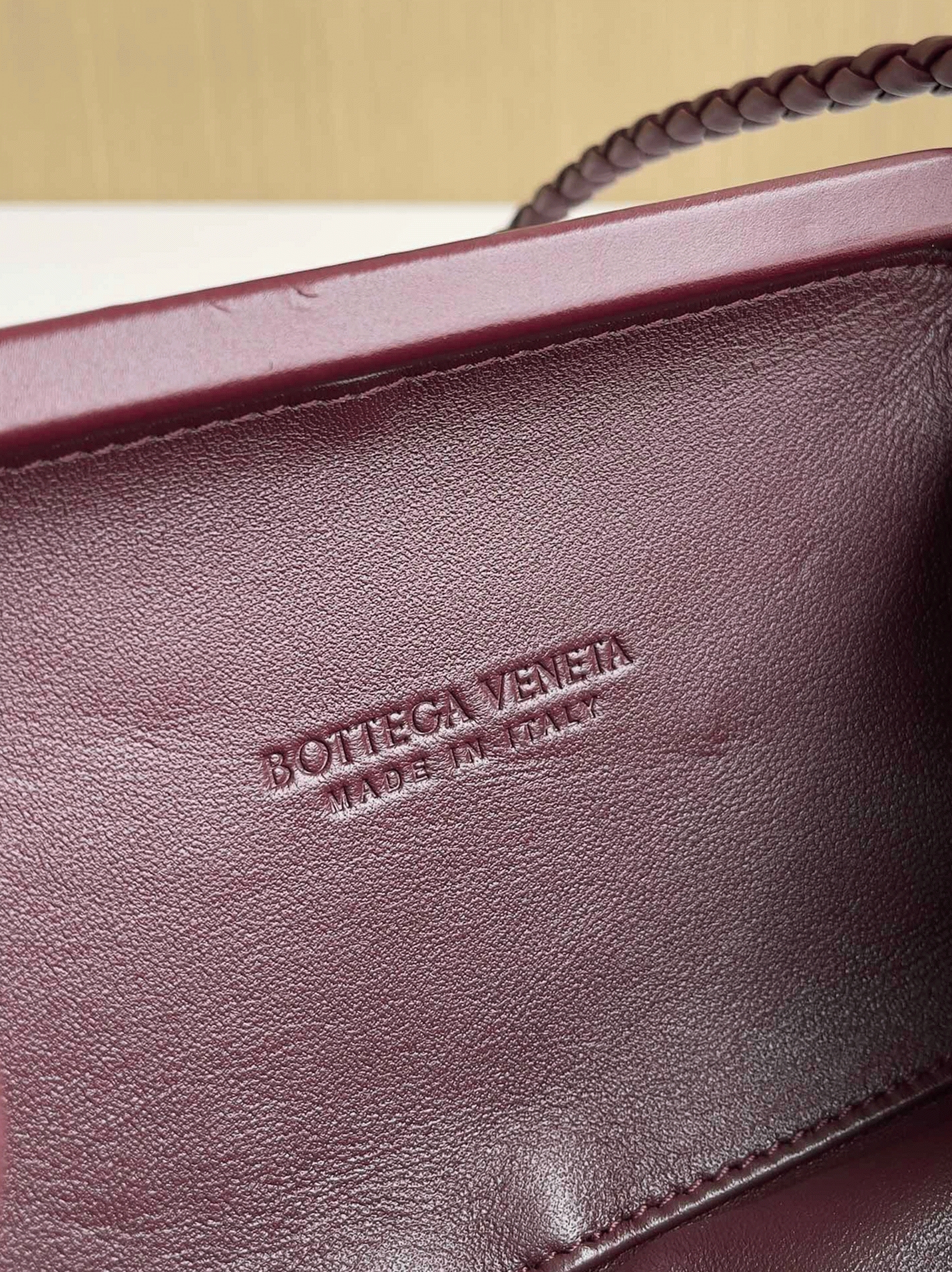 Fake B0tt*ga Ven*ta Knot Minaudiere On Strap Barolo Foulard Intreccio