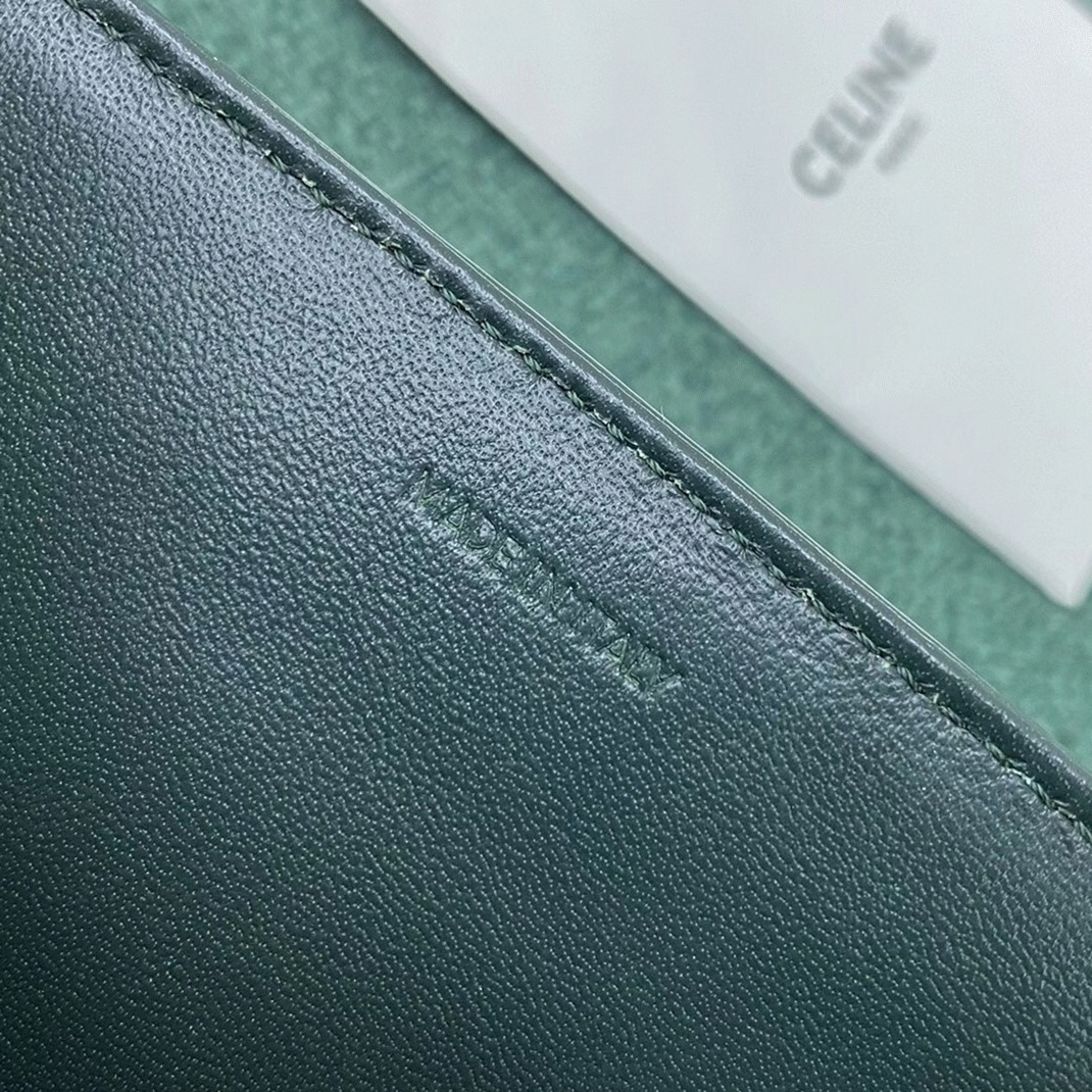Top Quality Fake Ce1i*e Triomphe Medium Bag In Amazone