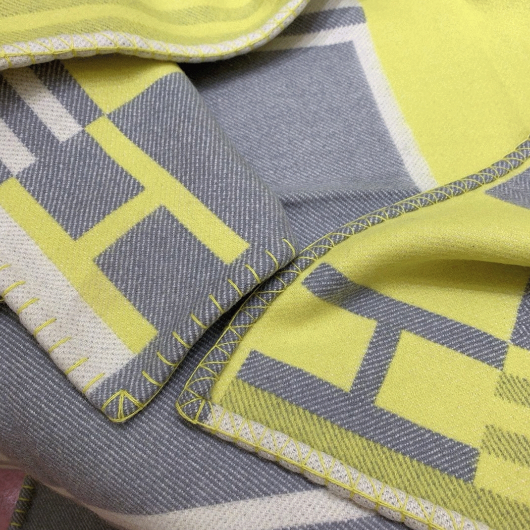 Top replica H**me5 Ithaque blanket in tilleul wool and cashmere