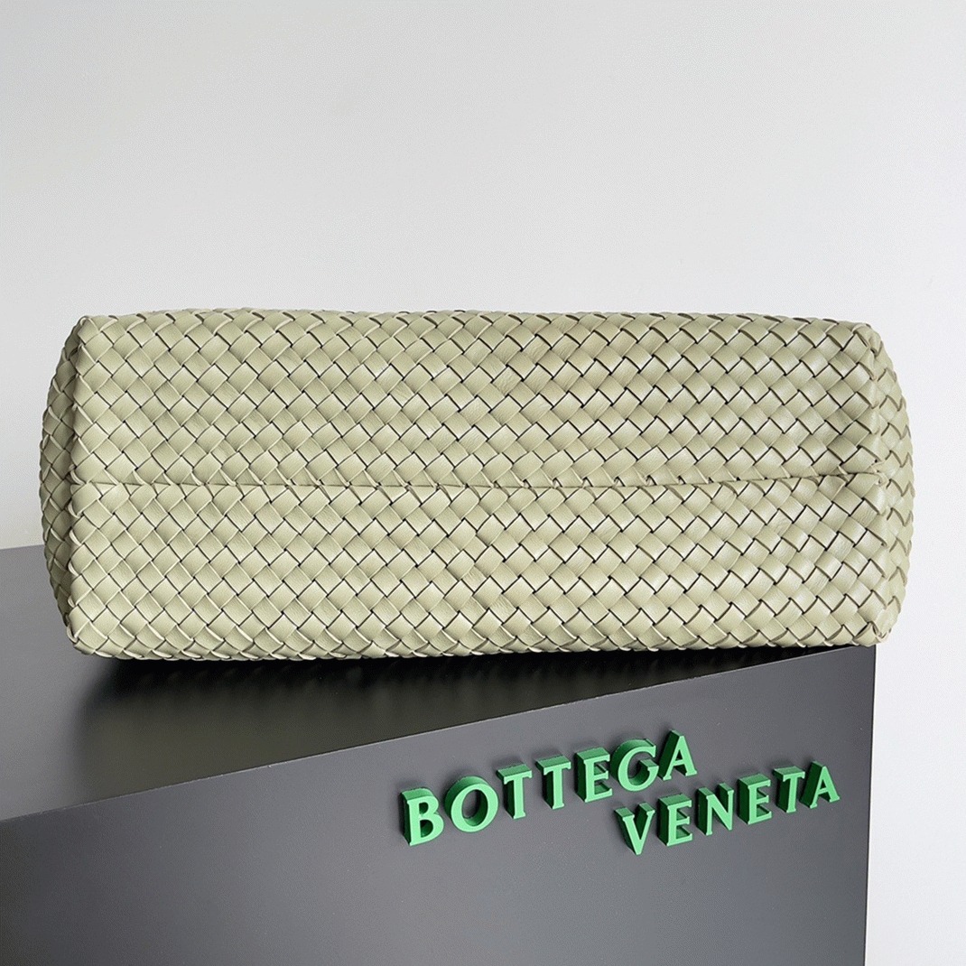 Top Quality Replica B0tt*ga Ven*ta Cabat Large Bag In Travertine Intrecciato Lambskin