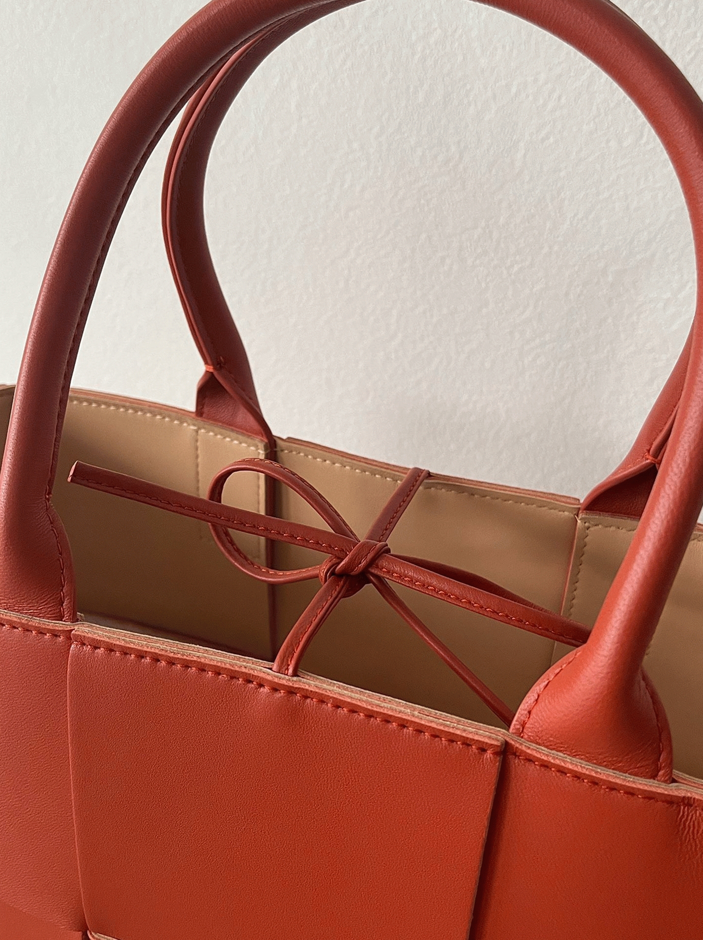 Replica B0tt*ga Ven*ta Arco Small Tote Maple
