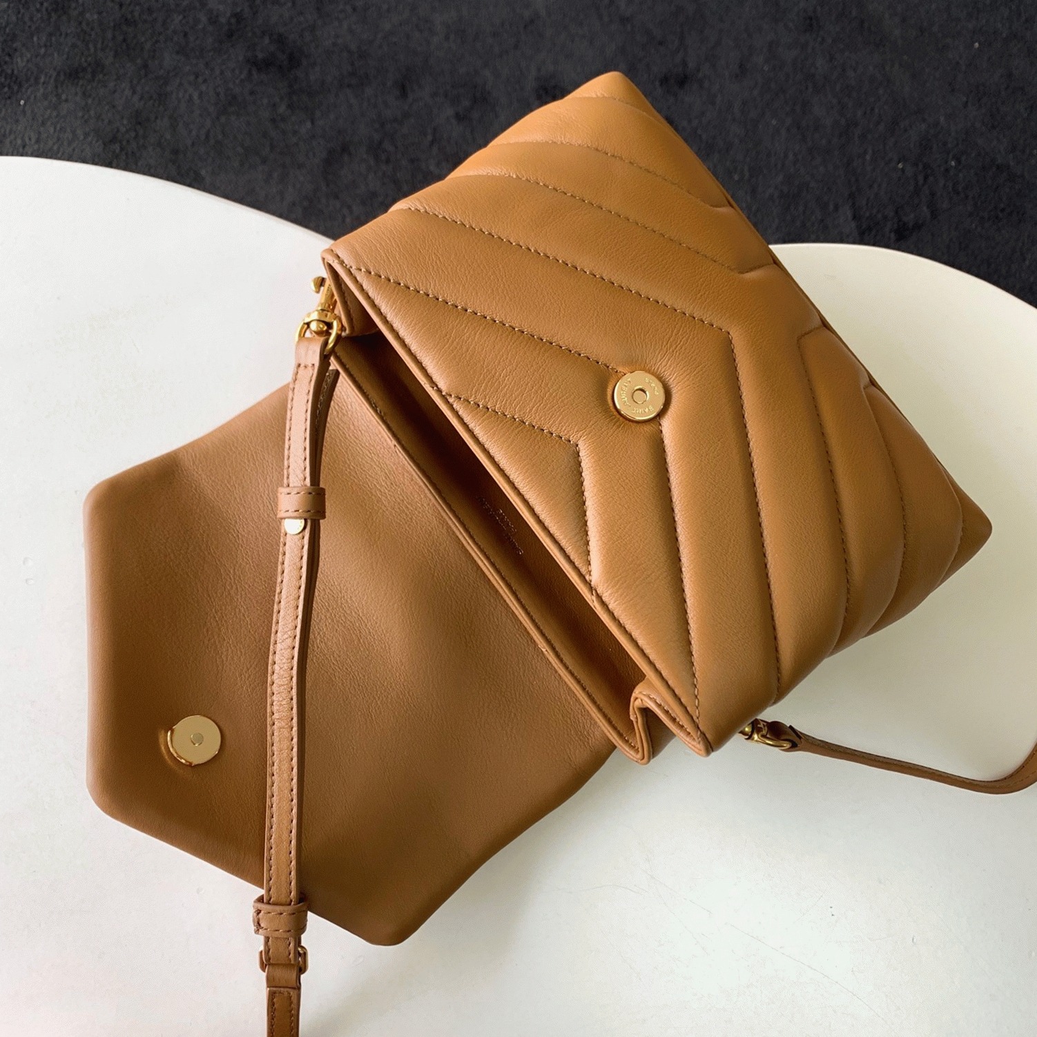 Replica Sa1nt Lau*nt LouLou Toy Strap Bag Brown