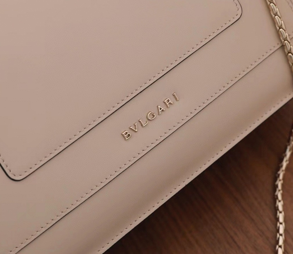 Replica Bv1g*ai Serpenti Forever Large Shoulder Bag Beige Calfskin