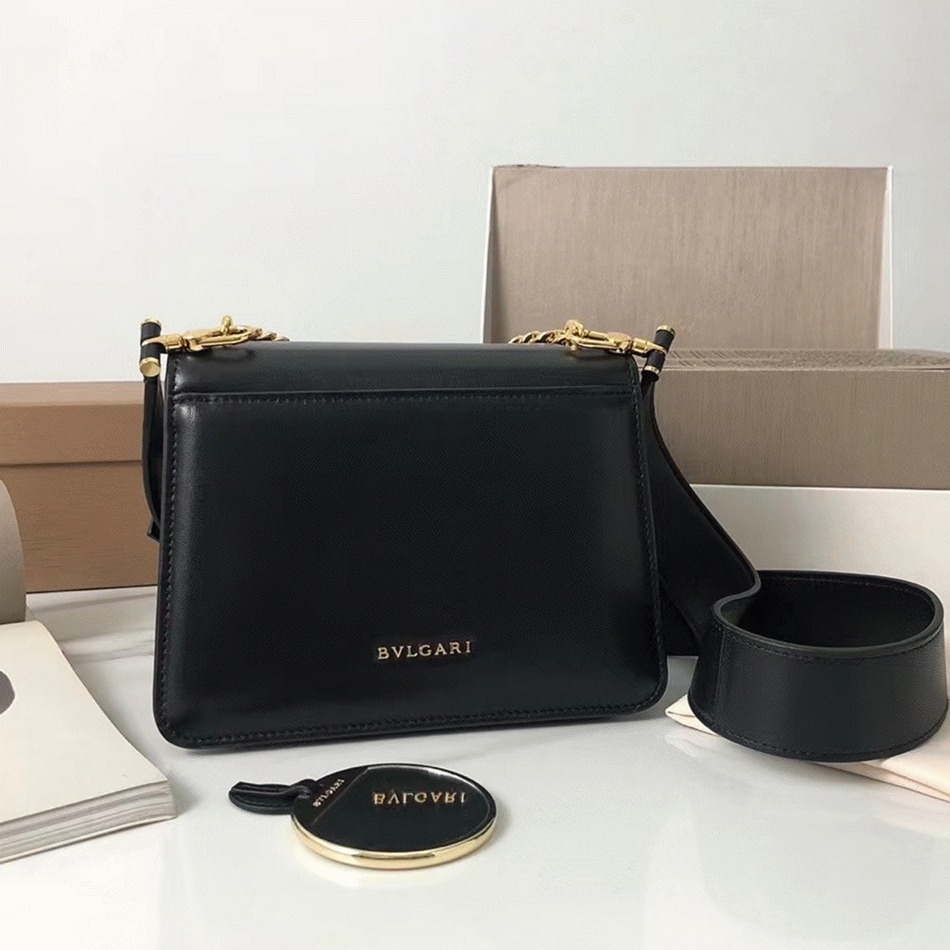 Replica Bv1g*ai Serpenti Forever Small Crossbody Bag with Chain Black