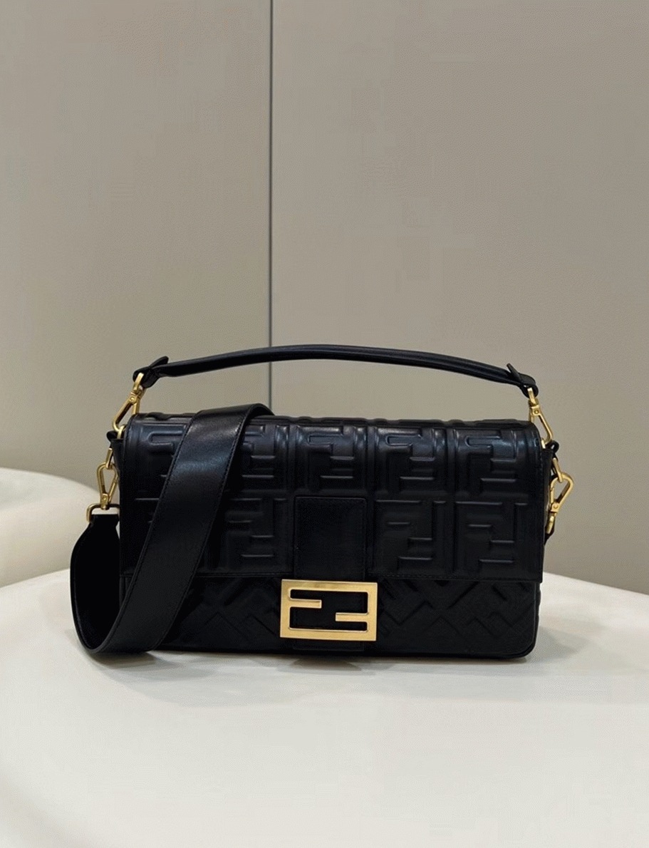 Top Quality Fake F**di Large Baguette Bag In Black FF
