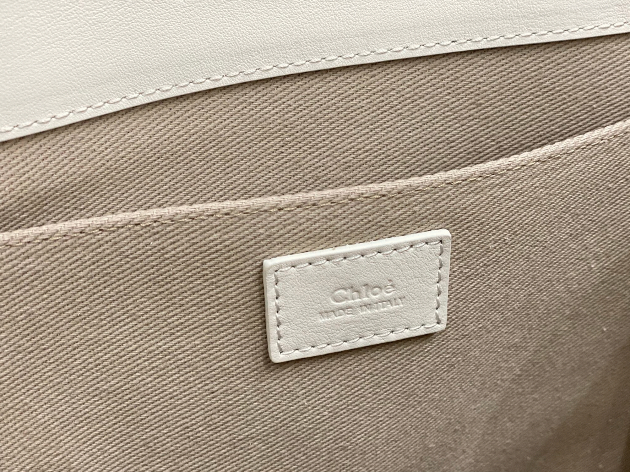 top quality fake Ch10e woody medium tote bag in white calfskin