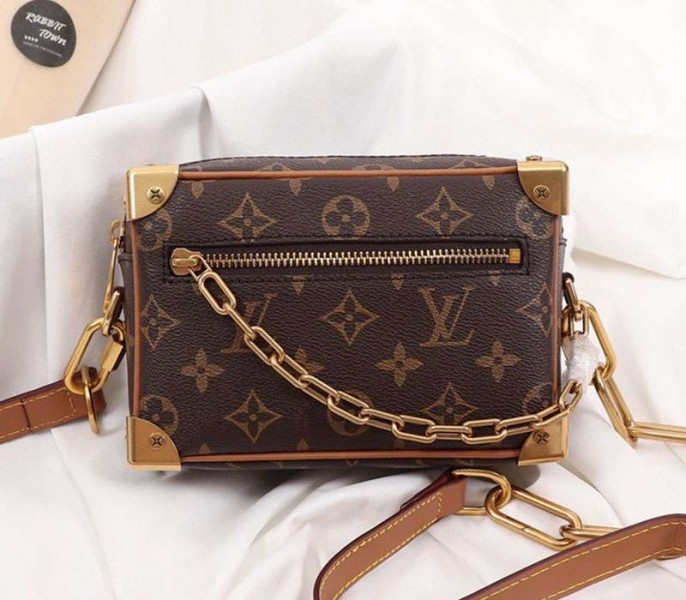L0vis Vvtt0n Monogram Canvas Mini Soft Trunk Bag