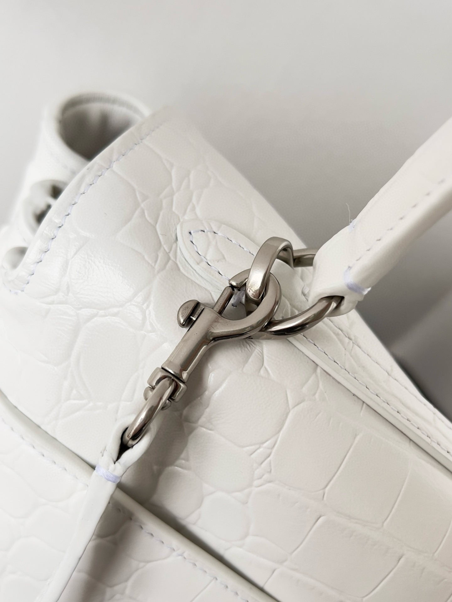 Knockoff Ba1en*iaga Rodeo Large Bag White Crocodile Embossed Calfskin