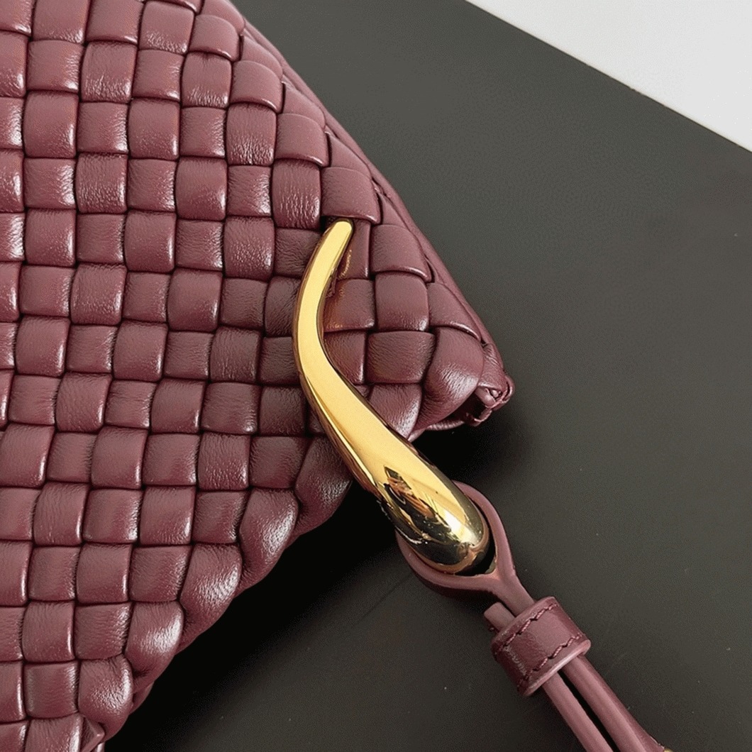 Replica B0tt*ga Ven*ta Clicker Small Bag Bordeaux