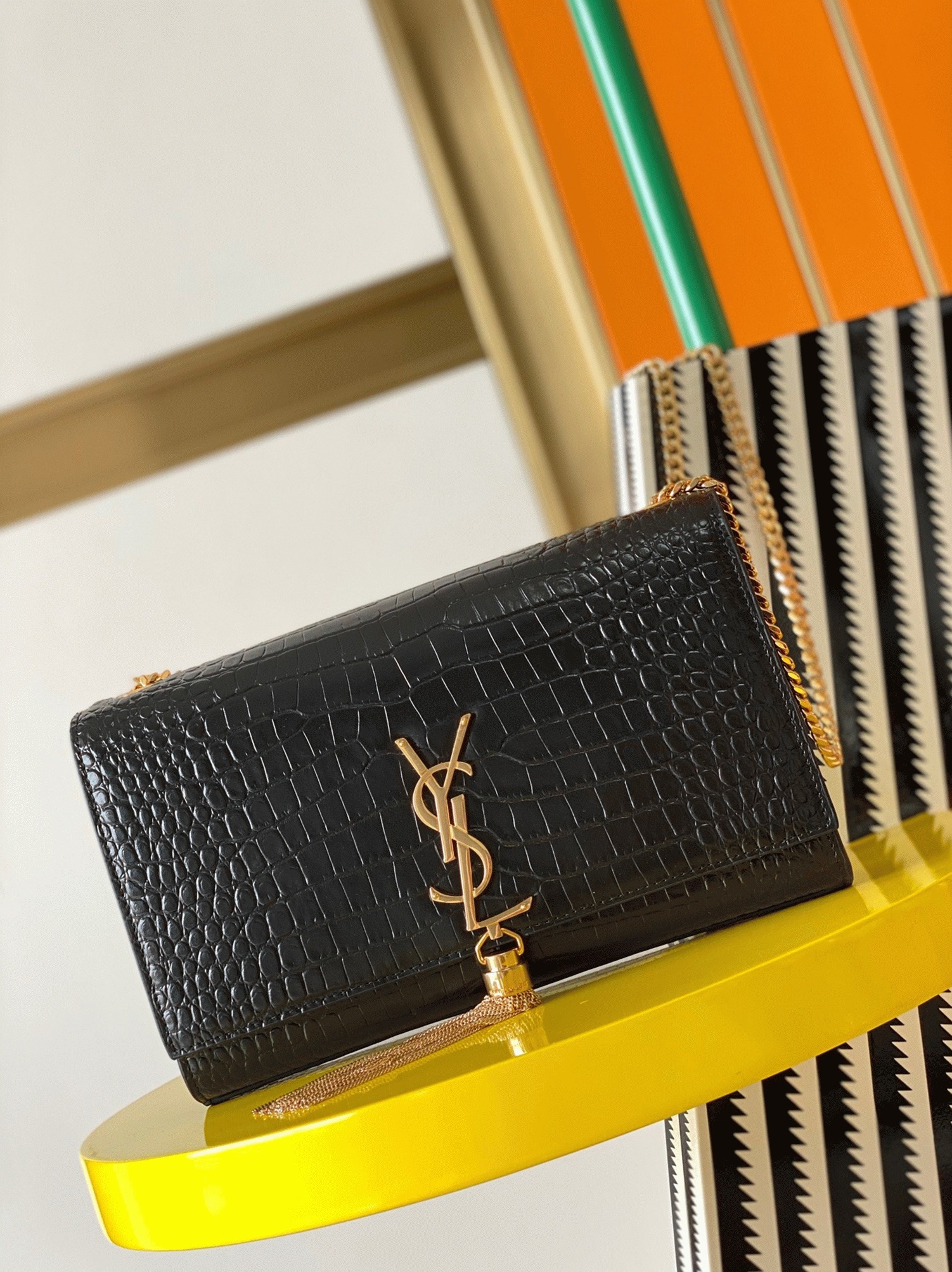 Replica Sa1nt Lau*nt Kate Medium Tassel Bag Black Crocodile-embossed Leather