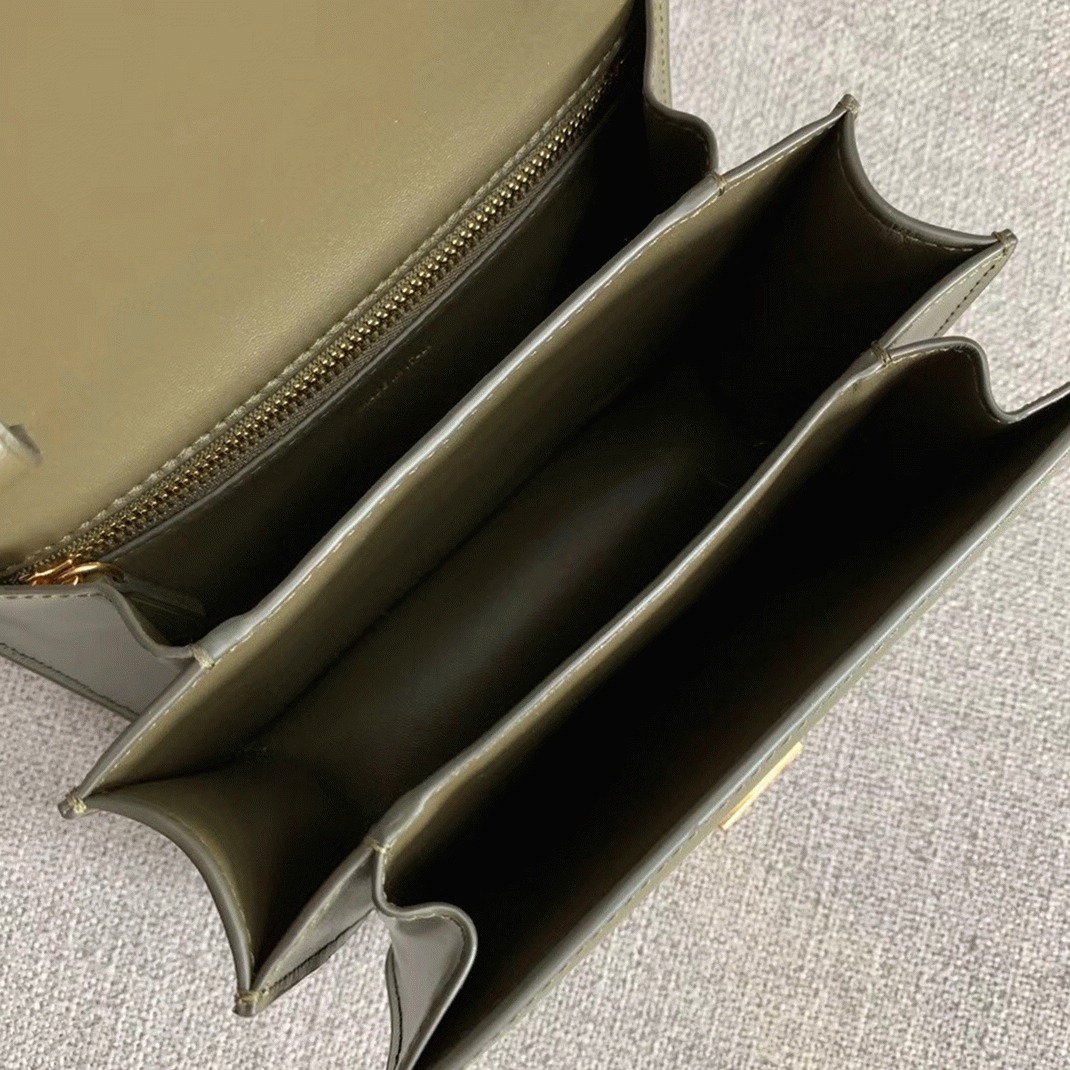 Top Quality Fake Ce1i*e Classic Box Small Bag In Army Green