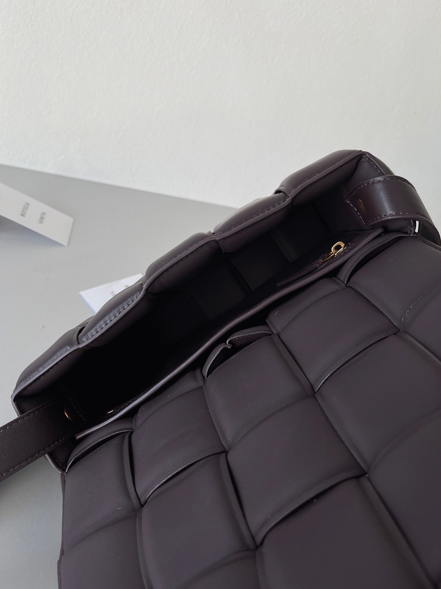 Top Quality Replica B0tt*ga Ven*ta Padded Cassette Bag In Fondant