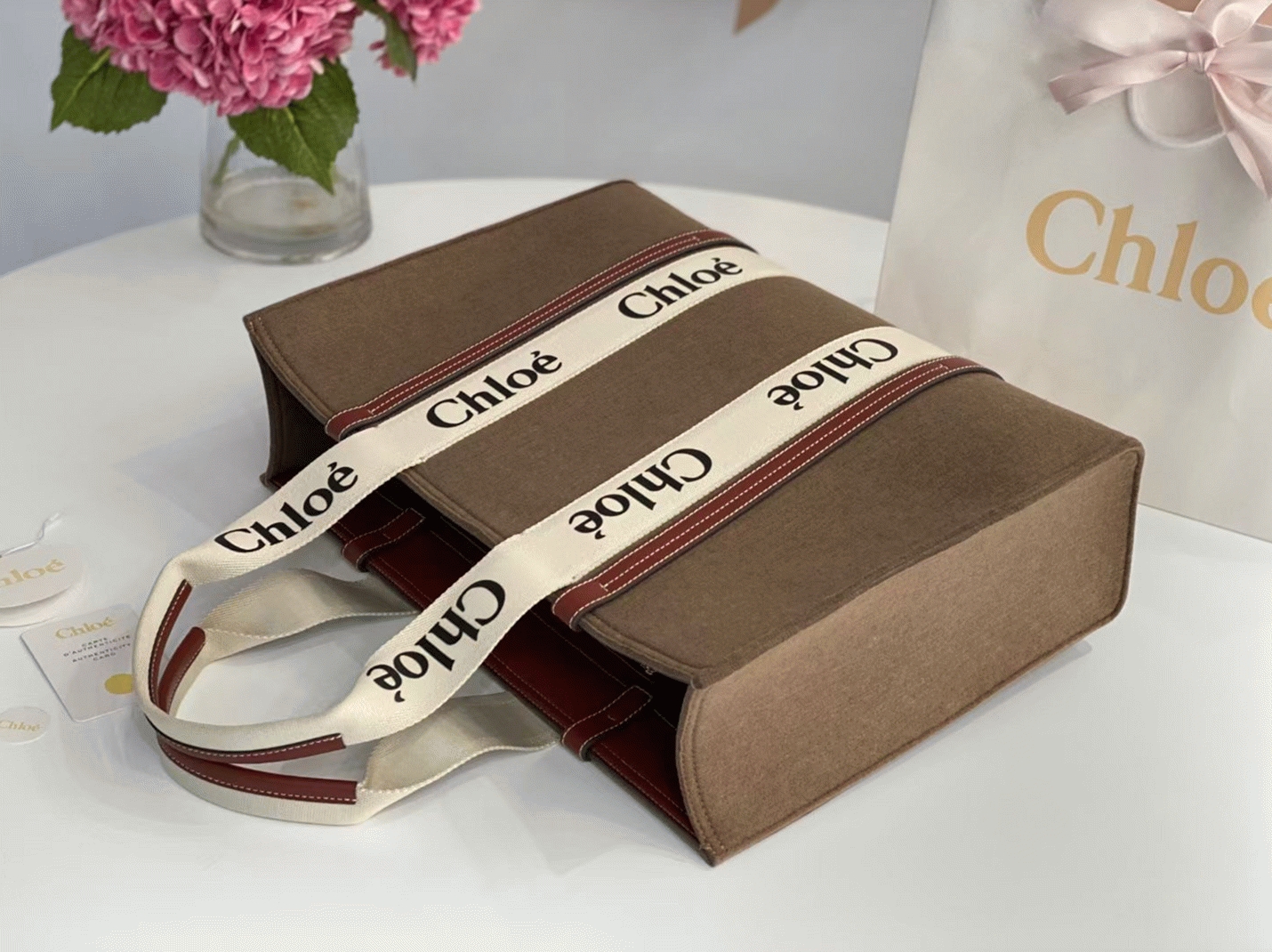 top quality replica Ch10e medium woody tote bag in brown felt