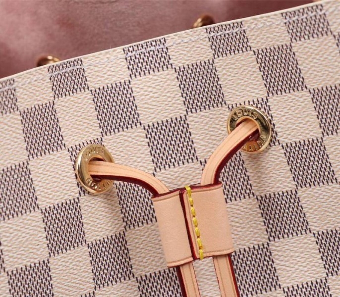 L0vis Vvtt0n Damier Azur NeoNoe MM Bag