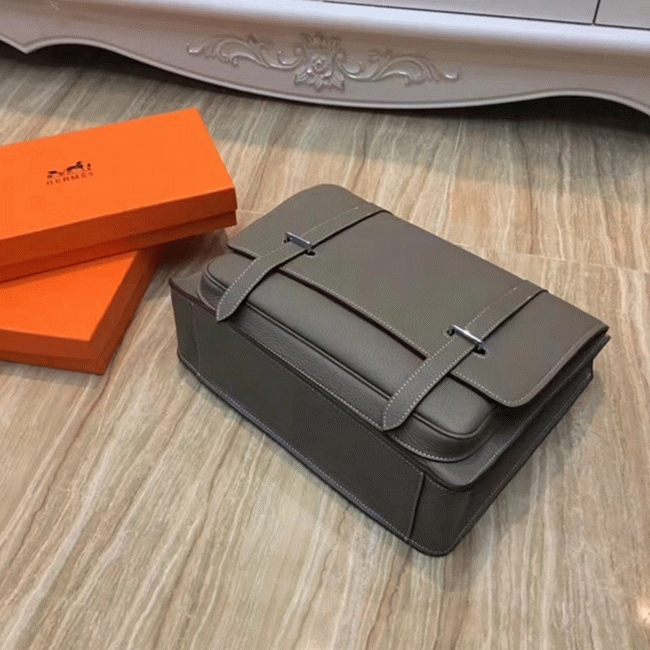 Grey Luxury Replica H**me5 Steve Messenger Bag