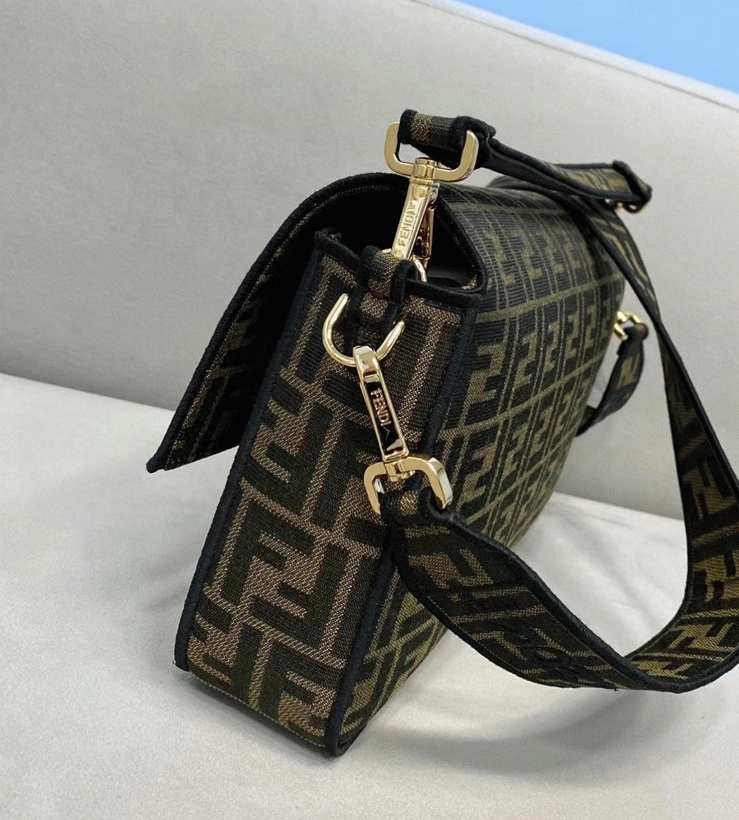 Top Quality Fake F**di Large Baguette Bag In Brown FF Jacquard Fabric